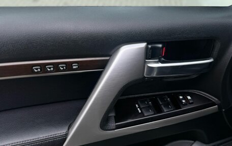 Toyota Land Cruiser 200, 2020 год, 7 500 000 рублей, 14 фотография