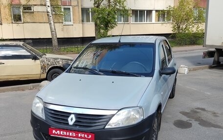 Renault Logan I, 2009 год, 335 000 рублей, 3 фотография