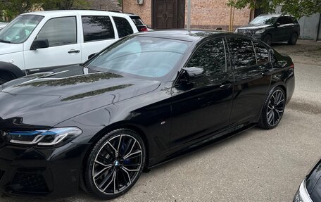 BMW 5 серия, 2021 год, 6 350 000 рублей, 3 фотография