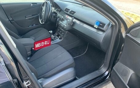 Volkswagen Passat B6, 2006 год, 680 000 рублей, 2 фотография