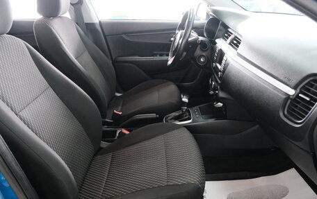 KIA Rio IV, 2019 год, 1 199 000 рублей, 23 фотография