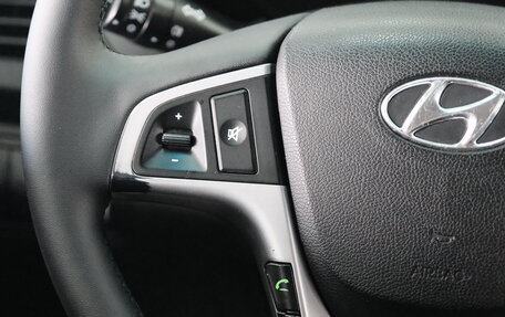Hyundai Solaris II рестайлинг, 2015 год, 1 199 000 рублей, 14 фотография