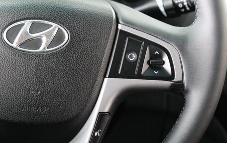 Hyundai Solaris II рестайлинг, 2015 год, 1 199 000 рублей, 15 фотография