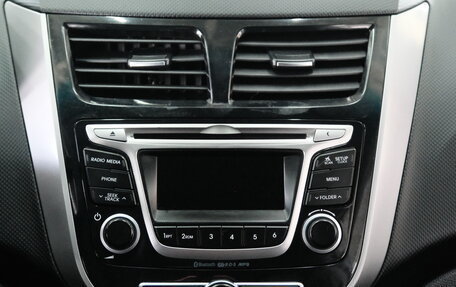 Hyundai Solaris II рестайлинг, 2015 год, 1 199 000 рублей, 18 фотография