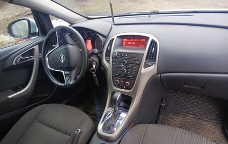 Opel Astra J, 2011 год, 450 000 рублей, 8 фотография