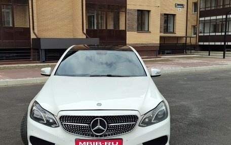 Mercedes-Benz E-Класс, 2014 год, 1 820 000 рублей, 1 фотография