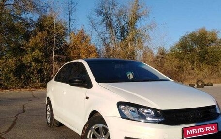 Volkswagen Polo VI (EU Market), 2018 год, 885 000 рублей, 1 фотография