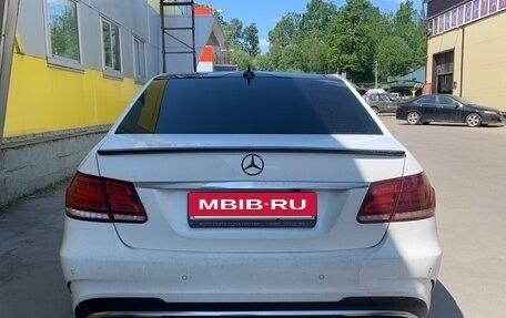 Mercedes-Benz E-Класс, 2015 год, 2 350 000 рублей, 8 фотография