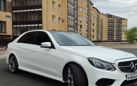 Mercedes-Benz E-Класс, 2014 год, 1 820 000 рублей, 4 фотография