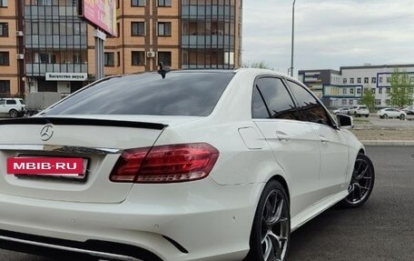 Mercedes-Benz E-Класс, 2014 год, 1 820 000 рублей, 3 фотография