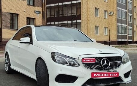 Mercedes-Benz E-Класс, 2014 год, 1 820 000 рублей, 6 фотография