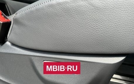 Mercedes-Benz V-Класс, 2024 год, 12 940 000 рублей, 10 фотография