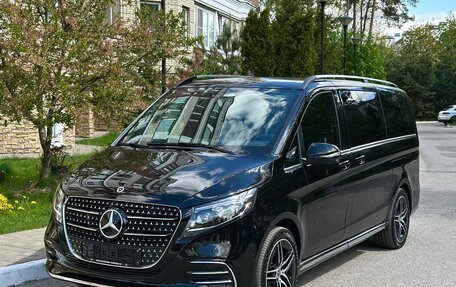 Mercedes-Benz V-Класс, 2024 год, 12 940 000 рублей, 36 фотография