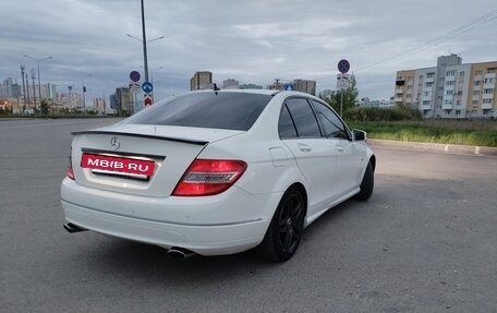 Mercedes-Benz C-Класс, 2011 год, 1 200 000 рублей, 4 фотография