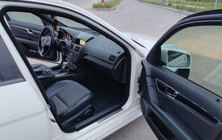 Mercedes-Benz C-Класс, 2011 год, 1 200 000 рублей, 7 фотография