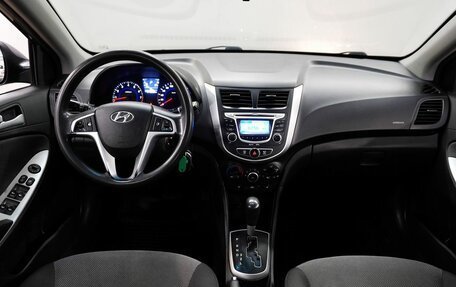 Hyundai Solaris II рестайлинг, 2013 год, 760 000 рублей, 13 фотография