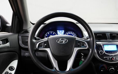 Hyundai Solaris II рестайлинг, 2013 год, 760 000 рублей, 14 фотография