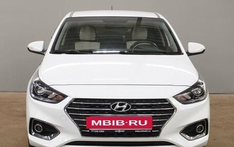 Hyundai Solaris II рестайлинг, 2017 год, 1 579 000 рублей, 2 фотография