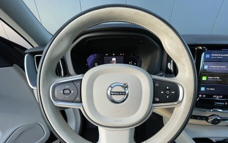 Volvo XC60 II, 2022 год, 3 530 000 рублей, 7 фотография