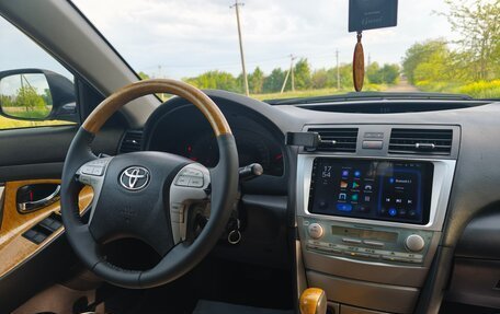 Toyota Camry, 2006 год, 990 000 рублей, 5 фотография