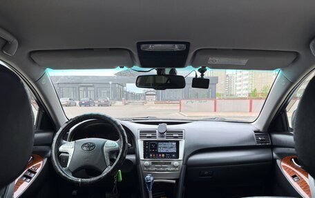 Toyota Camry, 2011 год, 1 500 000 рублей, 10 фотография
