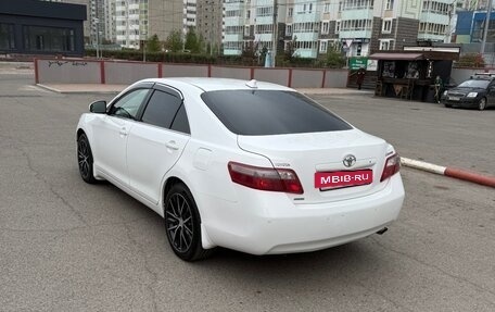Toyota Camry, 2011 год, 1 500 000 рублей, 4 фотография