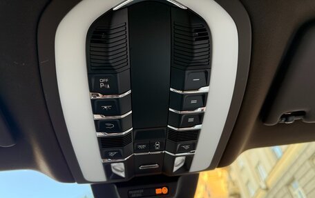 Porsche Macan I рестайлинг, 2015 год, 4 000 000 рублей, 15 фотография
