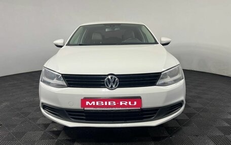Volkswagen Jetta VI, 2013 год, 1 090 000 рублей, 2 фотография