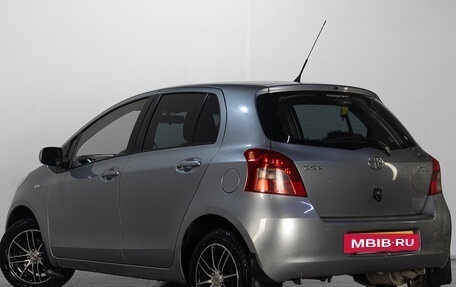 Toyota Yaris III рестайлинг, 2007 год, 729 000 рублей, 5 фотография