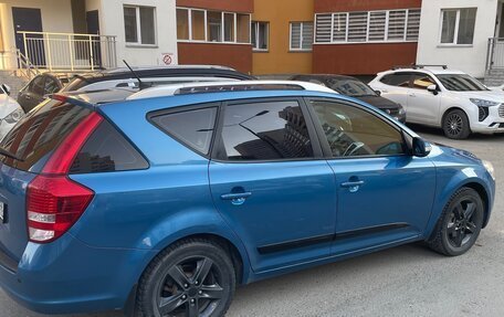 KIA cee'd I рестайлинг, 2010 год, 730 000 рублей, 2 фотография