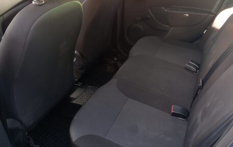 Renault Logan II, 2014 год, 950 000 рублей, 4 фотография