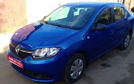 Renault Logan II, 2014 год, 950 000 рублей, 3 фотография