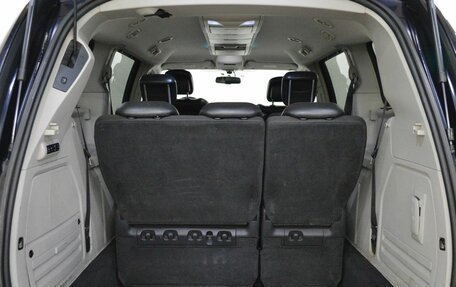 Chrysler Voyager IV, 2010 год, 1 208 000 рублей, 16 фотография