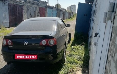 Volkswagen Passat B6, 2005 год, 690 000 рублей, 4 фотография