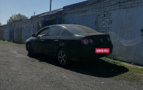 Volkswagen Passat B6, 2005 год, 690 000 рублей, 3 фотография