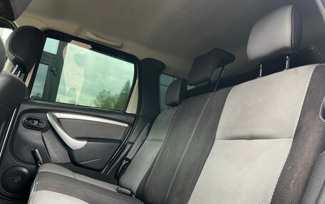 Renault Duster I рестайлинг, 2013 год, 999 000 рублей, 22 фотография