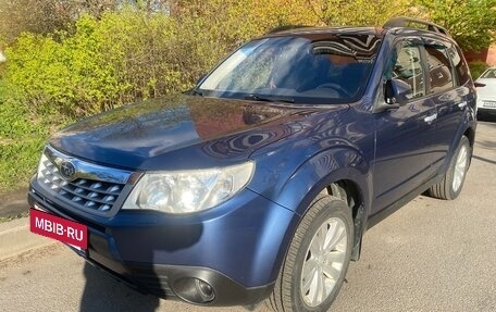 Subaru Forester, 2012 год, 1 090 000 рублей, 21 фотография