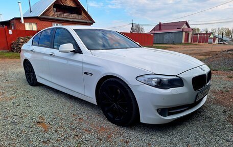 BMW 5 серия, 2012 год, 1 650 000 рублей, 13 фотография