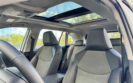 Toyota RAV4, 2024 год, 4 150 000 рублей, 19 фотография