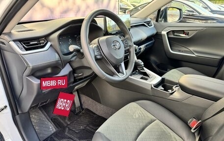 Toyota RAV4, 2024 год, 4 150 000 рублей, 9 фотография