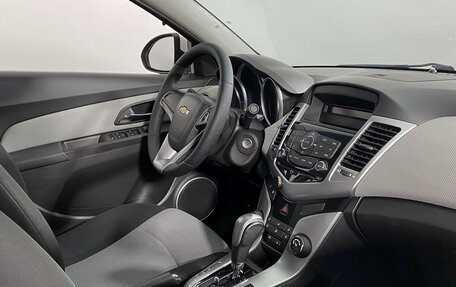 Chevrolet Cruze II, 2012 год, 757 000 рублей, 10 фотография