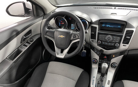 Chevrolet Cruze II, 2012 год, 757 000 рублей, 12 фотография