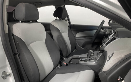 Chevrolet Cruze II, 2012 год, 757 000 рублей, 9 фотография