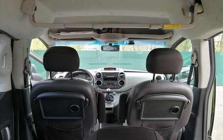 Peugeot Partner II рестайлинг 2, 2011 год, 700 000 рублей, 2 фотография