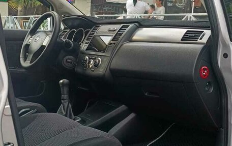Nissan Tiida, 2010 год, 777 555 рублей, 10 фотография