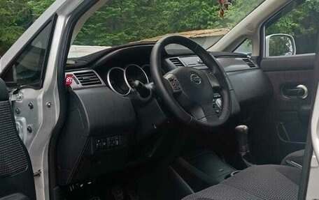 Nissan Tiida, 2010 год, 777 555 рублей, 3 фотография