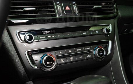 KIA Optima IV, 2017 год, 2 030 000 рублей, 10 фотография