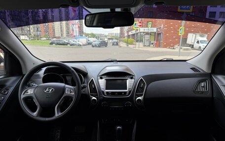 Hyundai ix35 I рестайлинг, 2013 год, 1 250 000 рублей, 10 фотография