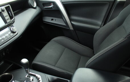 Toyota RAV4, 2015 год, 2 098 600 рублей, 15 фотография