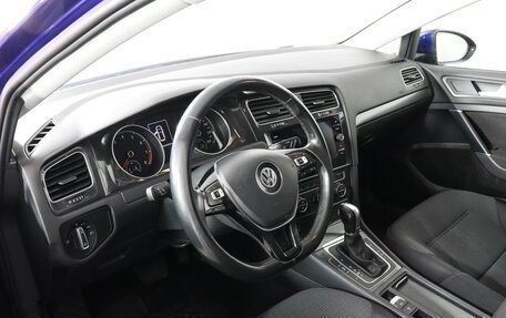 Volkswagen Golf VII, 2018 год, 1 897 000 рублей, 9 фотография